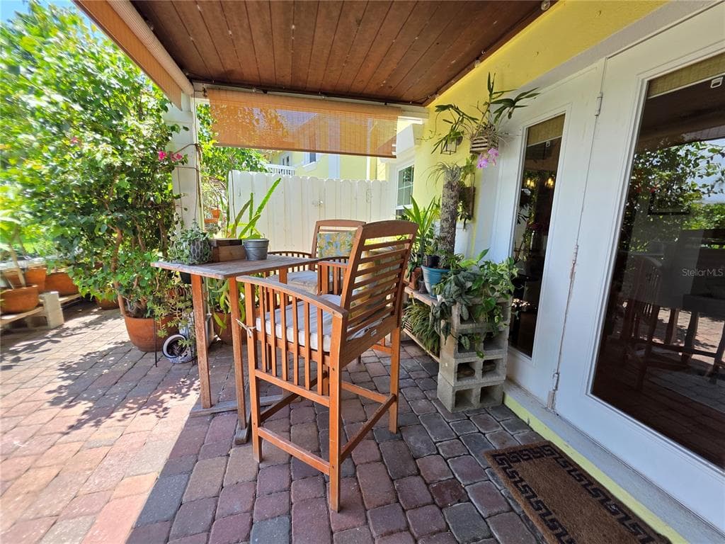 118 POMPANO DRIVE SE B photo 8