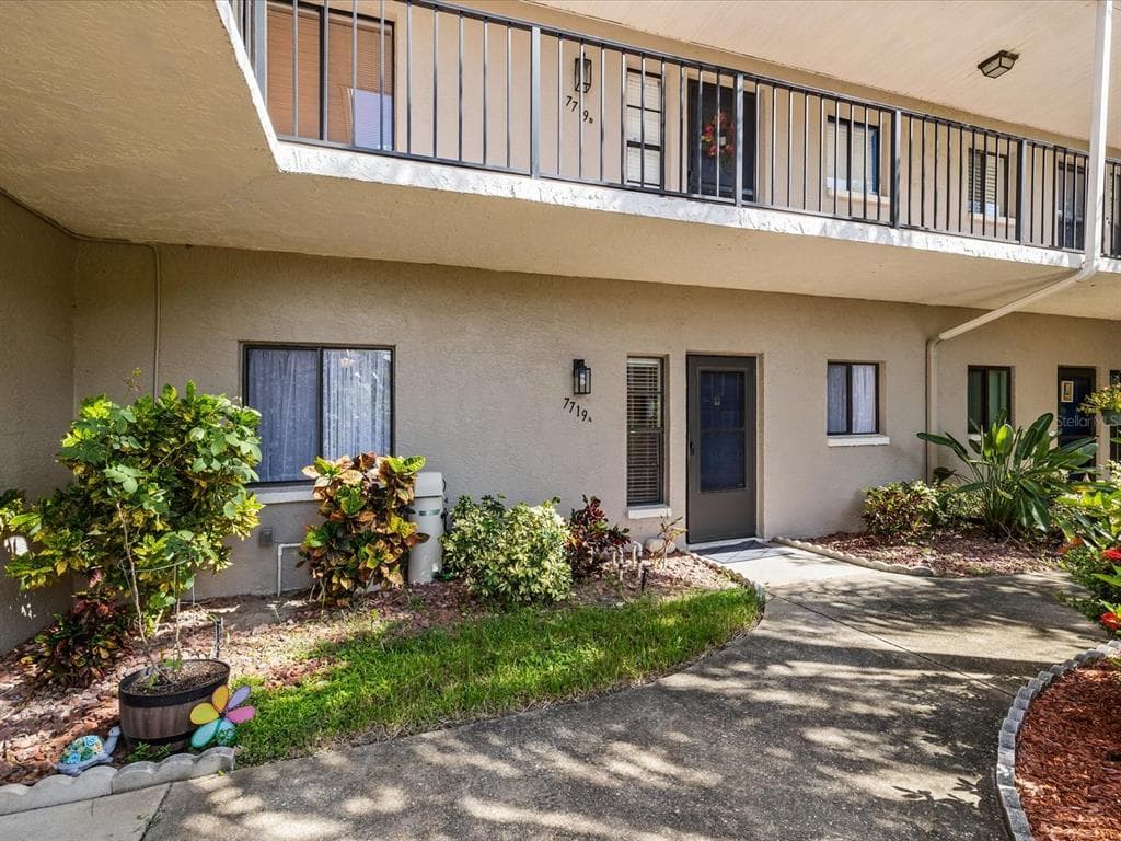 7719 COSME DRIVE 1 photo 3