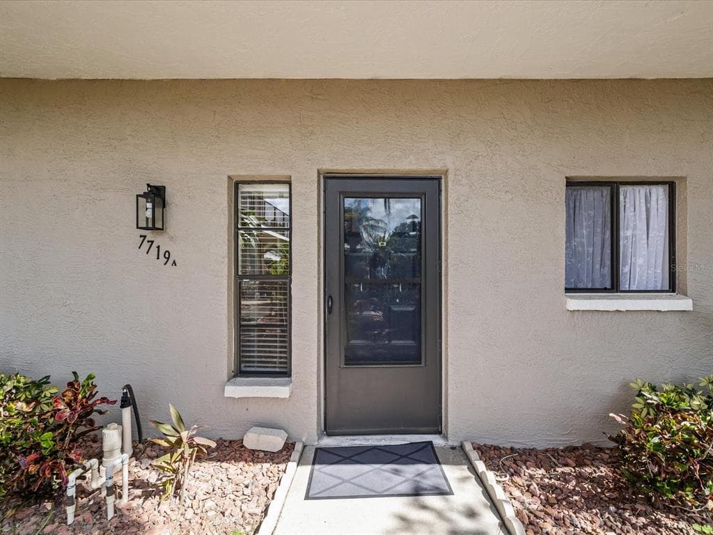 7719 COSME DRIVE 1 photo 4
