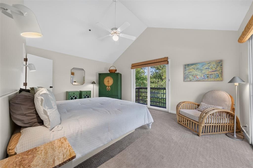 677 LANDS END DRIVE photo 20