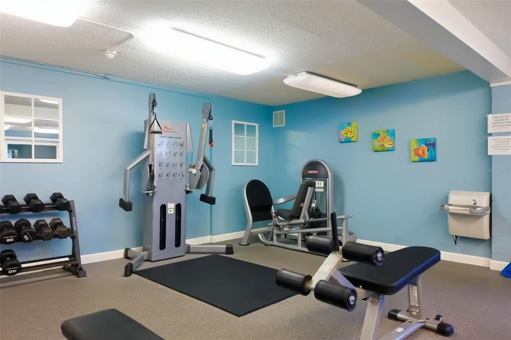 5920 MIDNIGHT PASS ROAD 501 photo 18