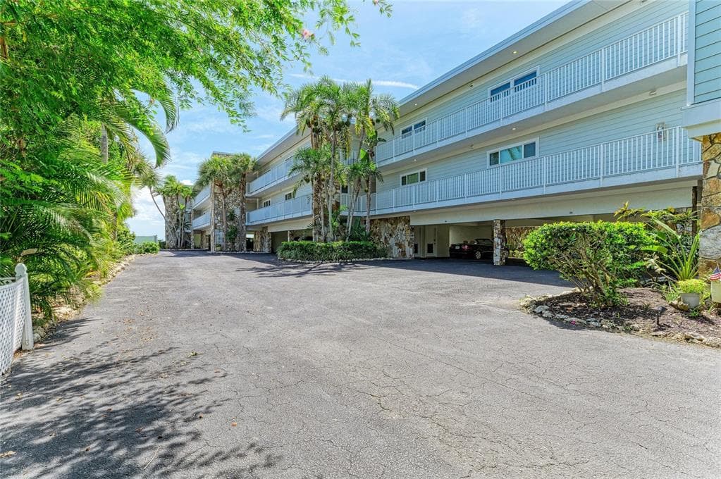 5320 GULF OF MEXICO DRIVE 204 photo 6