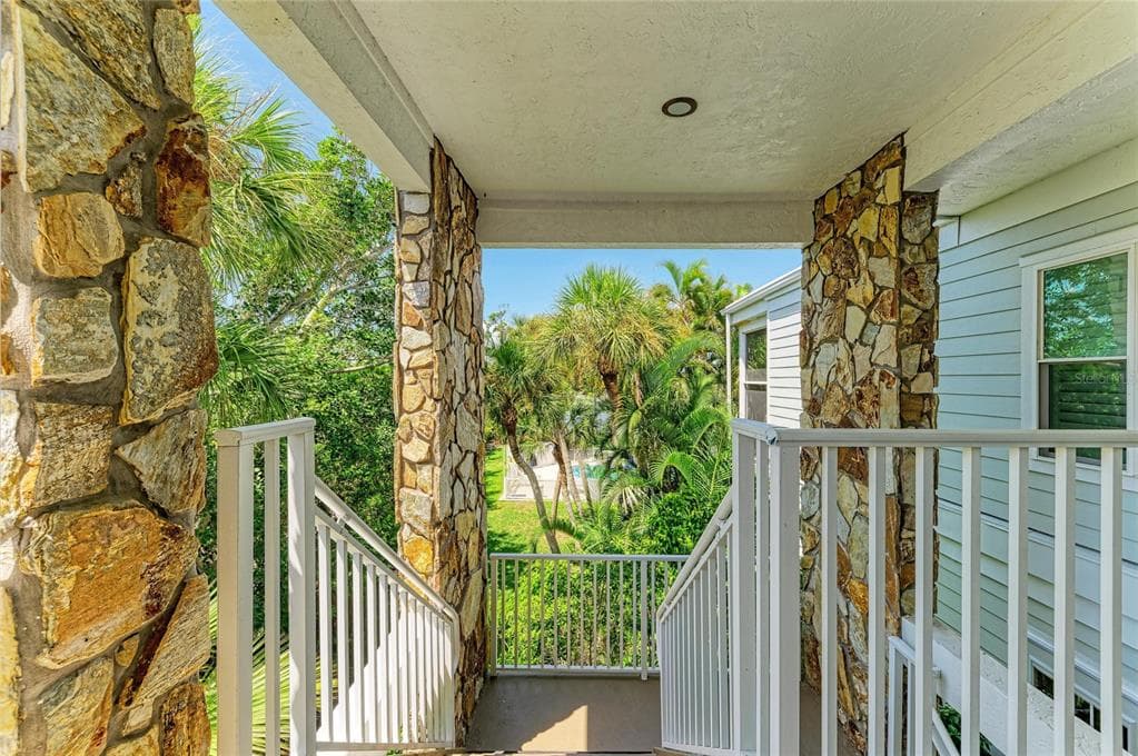 5320 GULF OF MEXICO DRIVE 204 photo 8