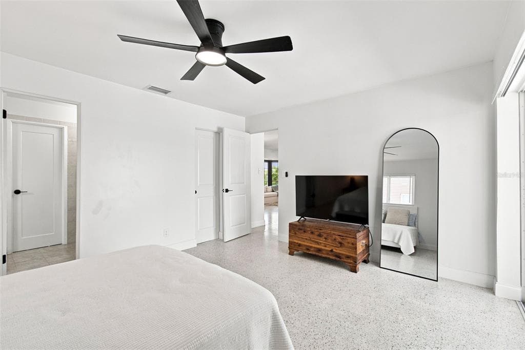 11900 7TH STREET E photo 21