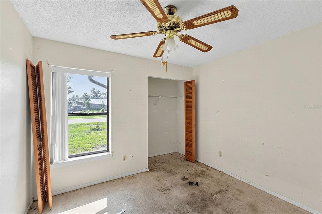 327 HARBOR BOULEVARD photo 19