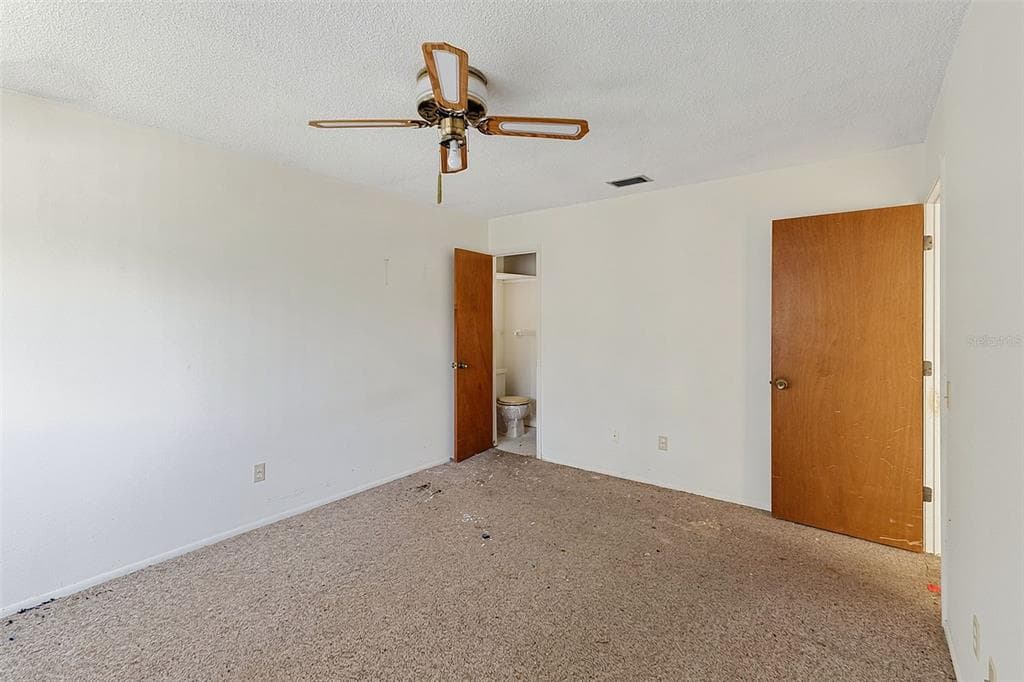 327 HARBOR BOULEVARD photo 25