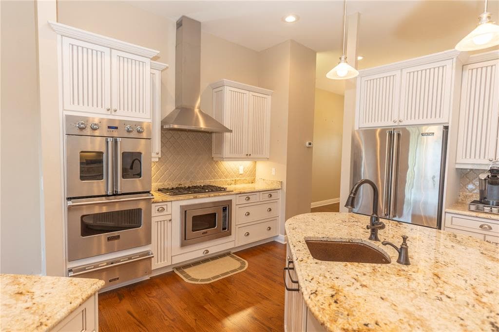 100 BUCCANEER BEND photo 25