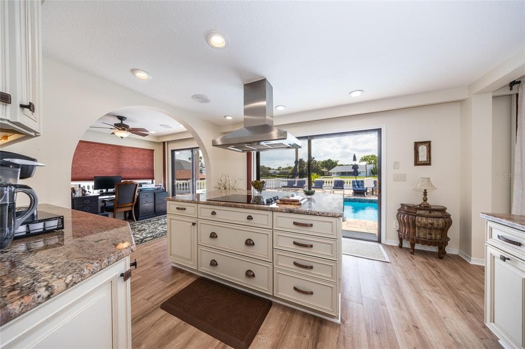 13 CAROLLO COURT photo 13