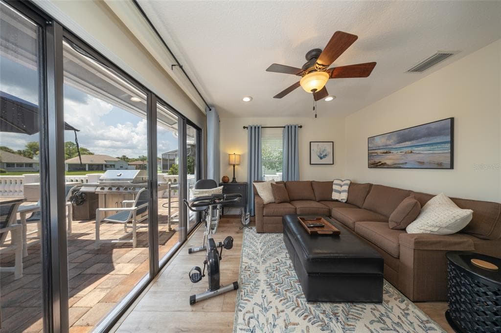13 CAROLLO COURT photo 22