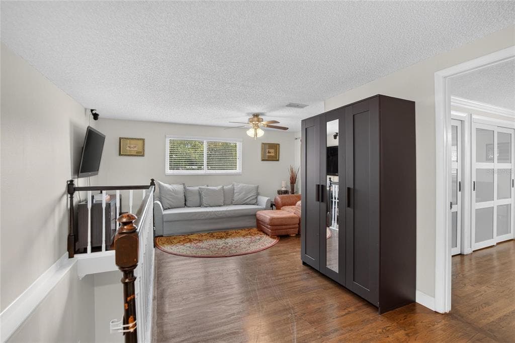 10718 DRUMMOND RD photo 22