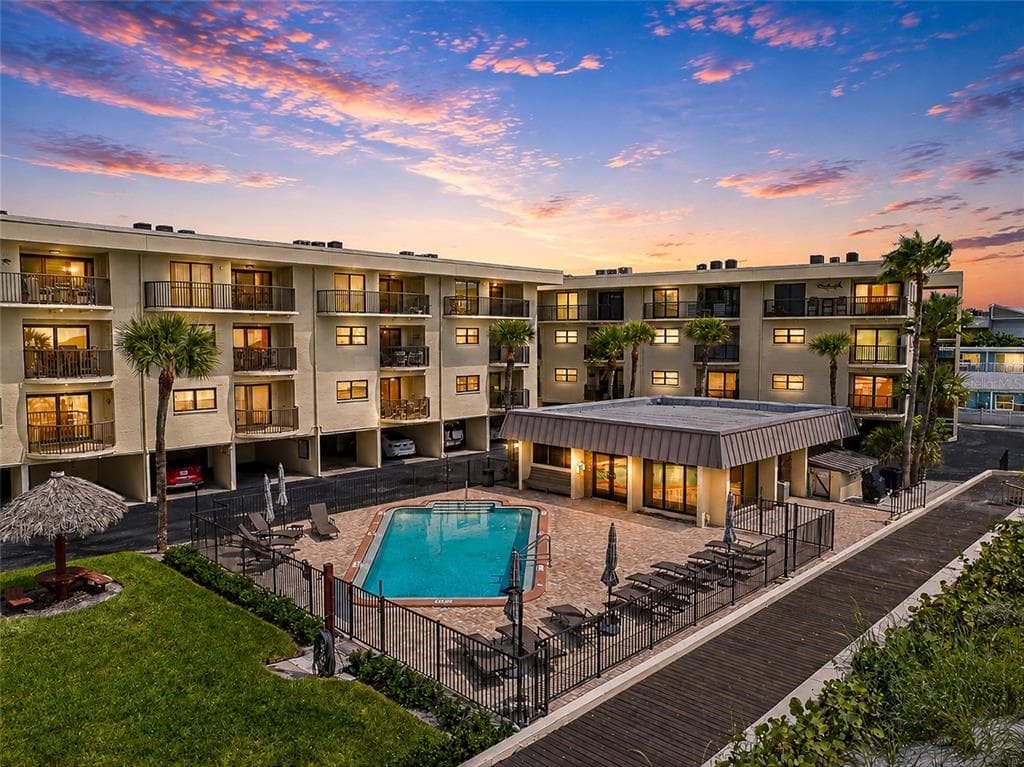 3500 GULF BOULEVARD 204 photo 3