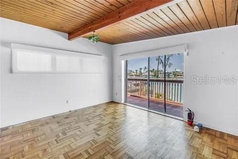 31 DOLPHIN DRIVE photo 13