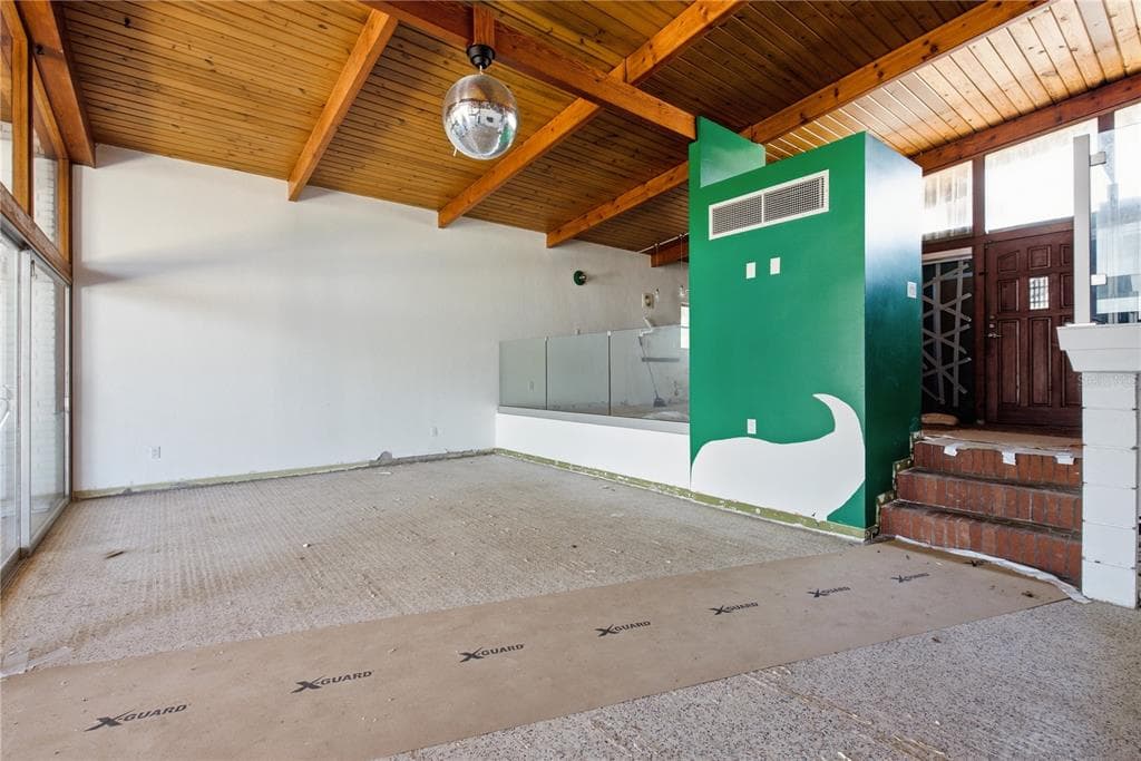 31 DOLPHIN DRIVE photo 18