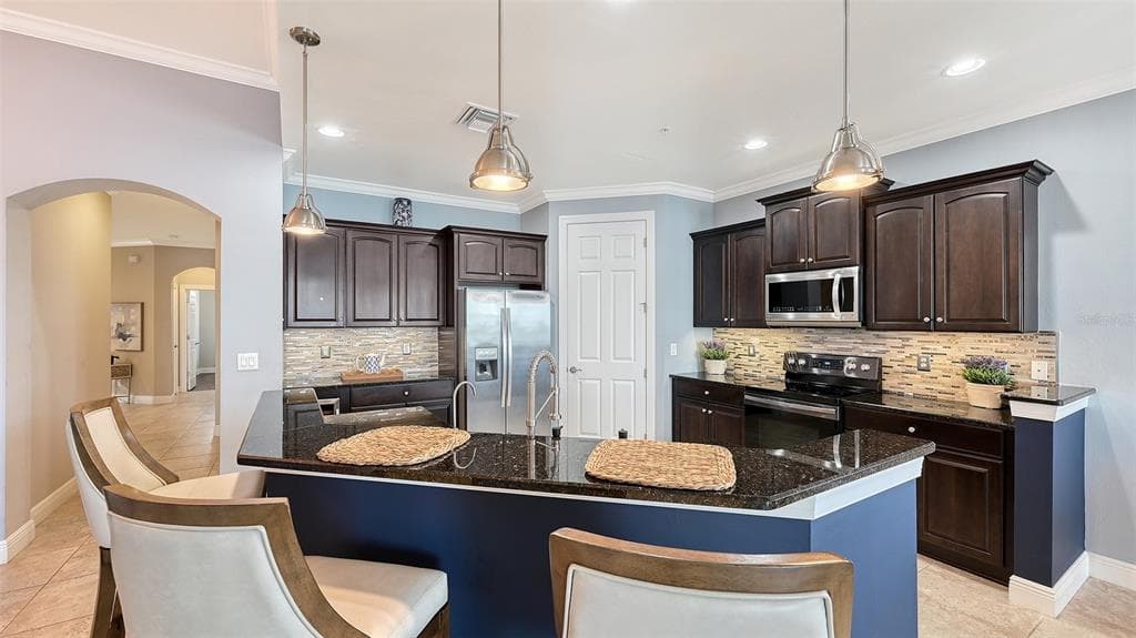 1041 RIVERSCAPE STREET 1041 photo 22