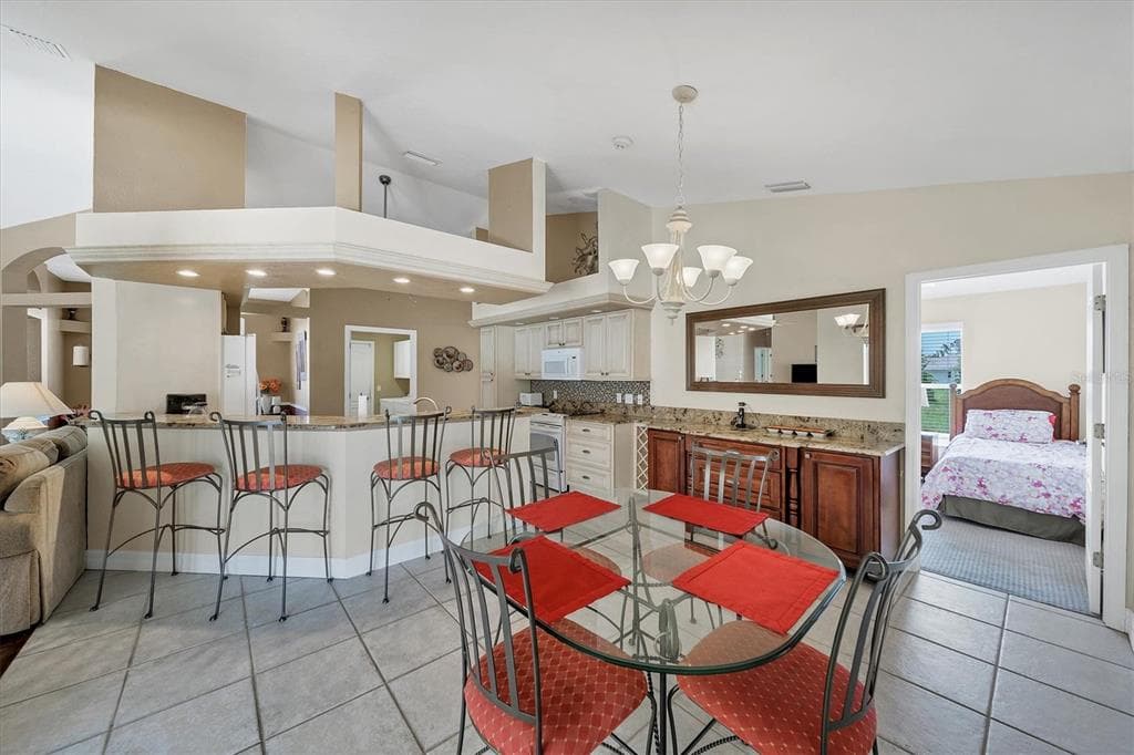 36 PINE VALLEY COURT photo 16