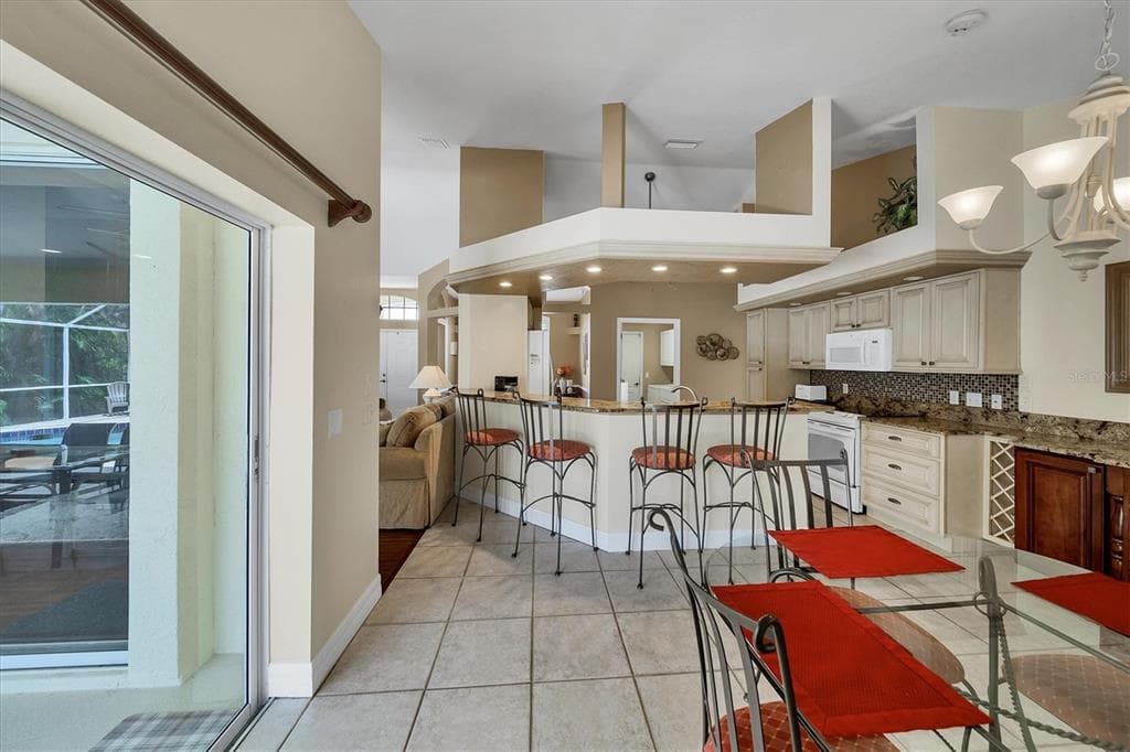 36 PINE VALLEY COURT photo 15