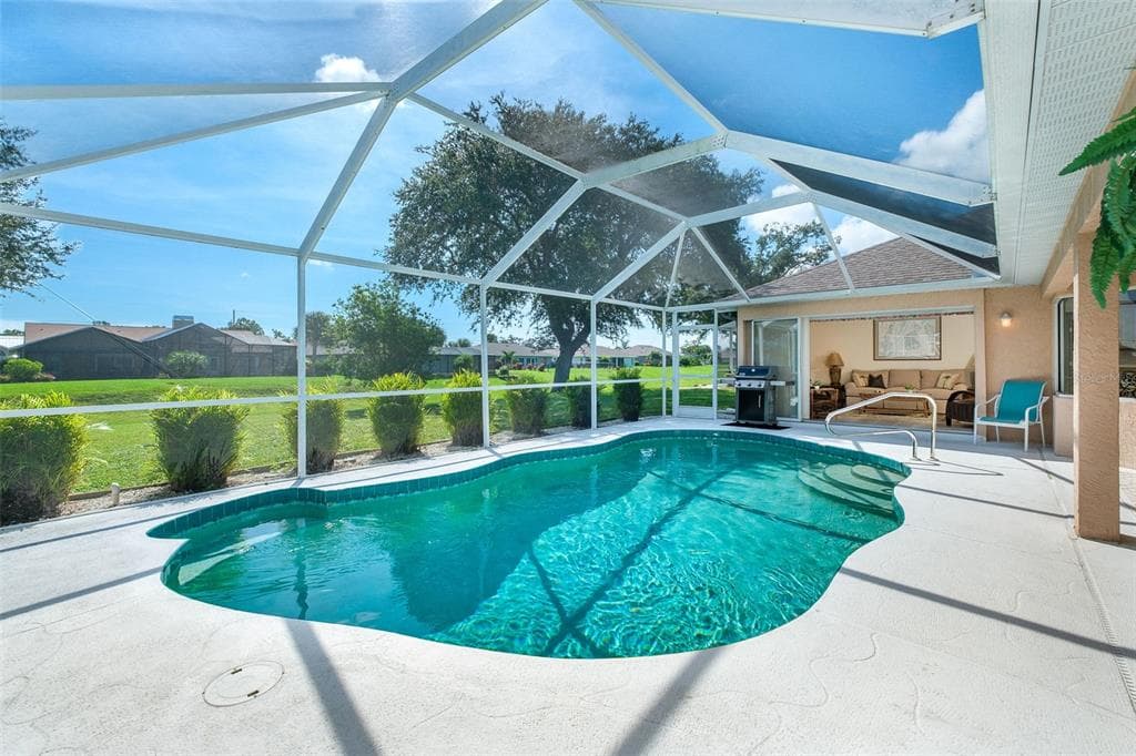 42 BROADMOOR LANE photo 23