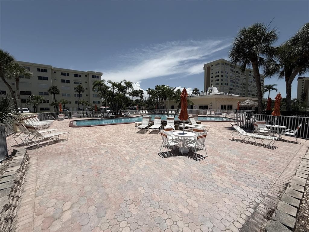 4525 COVE CIRCLE 1107 photo 17