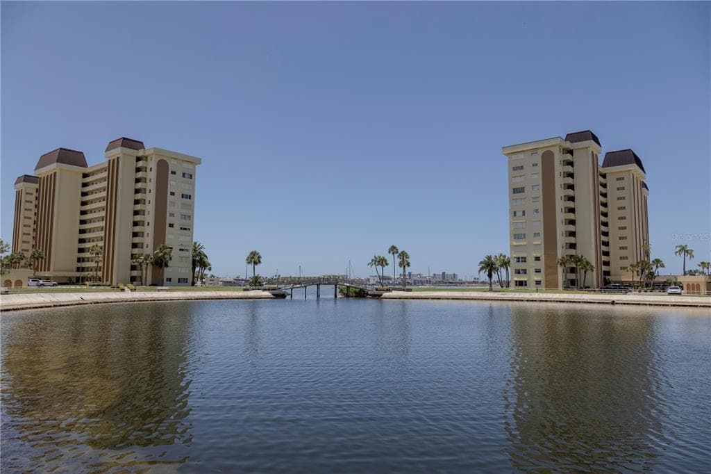 4525 COVE CIRCLE 1107 photo 1