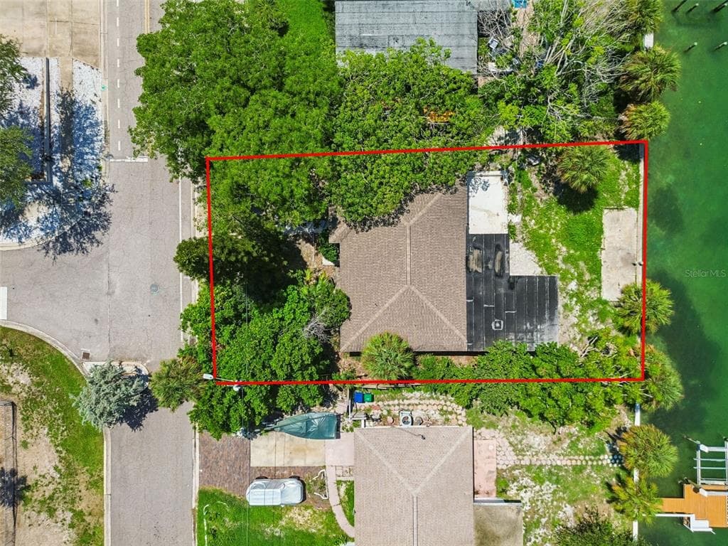 9300 GULF BOULEVARD photo 3