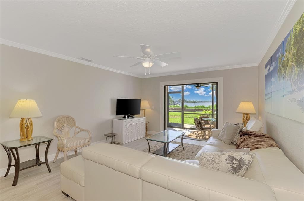 1608 STICKNEY POINT ROAD 8-107 photo 13
