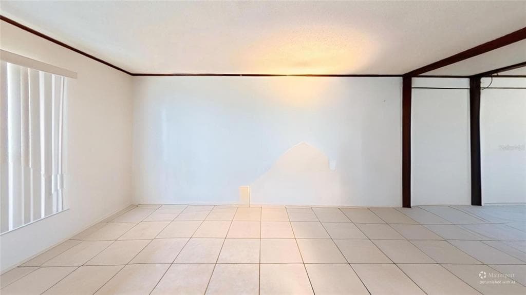 395 BACARDI DRIVE photo 2