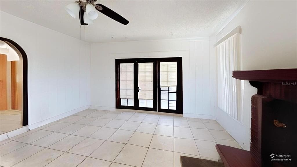 395 BACARDI DRIVE photo 13