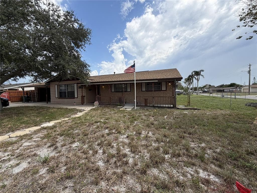 395 BACARDI DRIVE photo 22