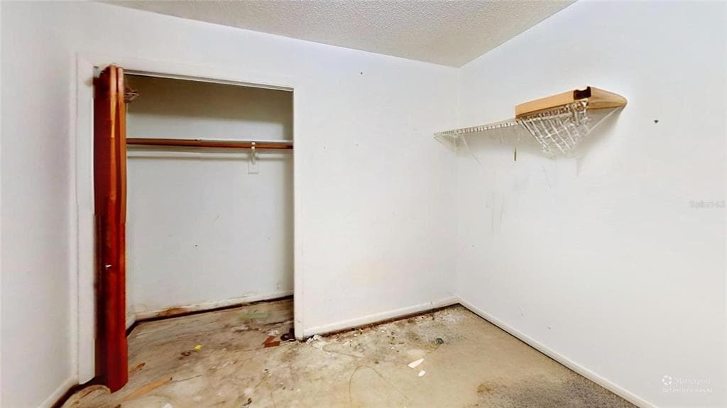 395 BACARDI DRIVE photo 7