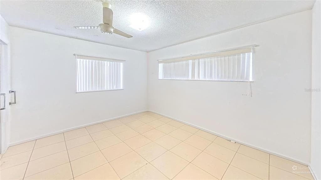 395 BACARDI DRIVE photo 4