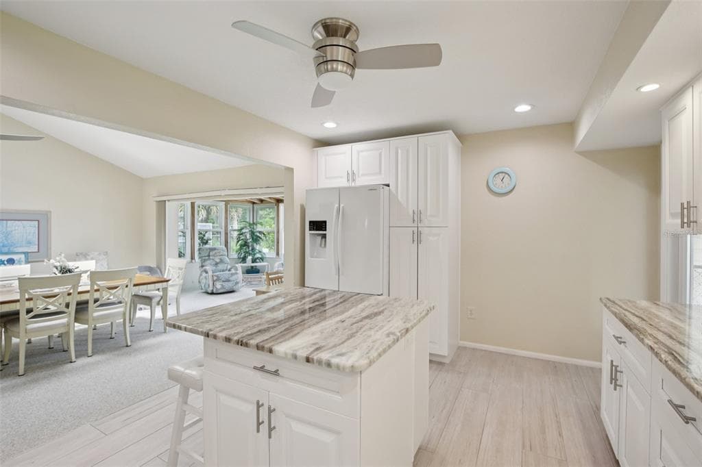 2256 AUBURN BOULEVARD photo 21
