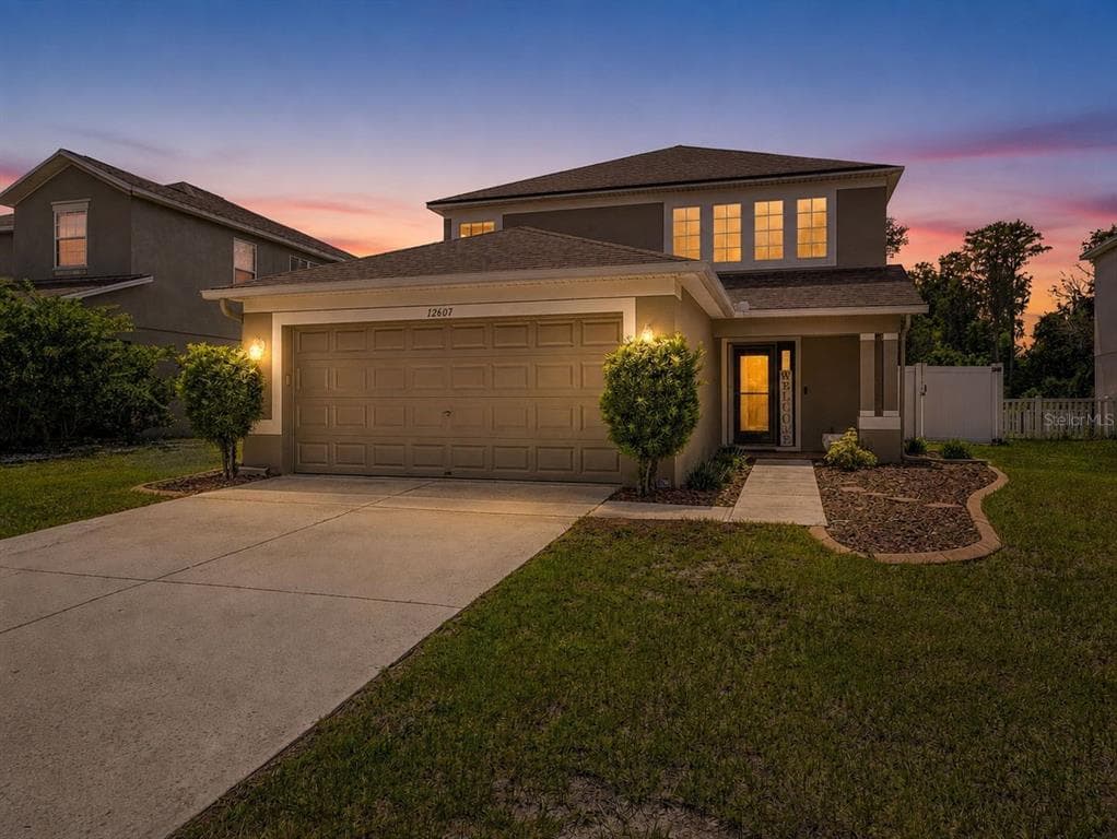 12607 CHENWOOD AVENUE photo 2