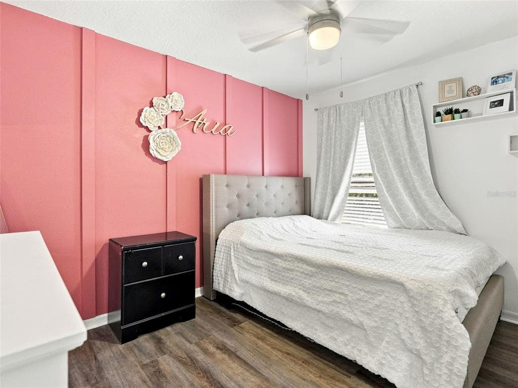 12607 CHENWOOD AVENUE photo 17