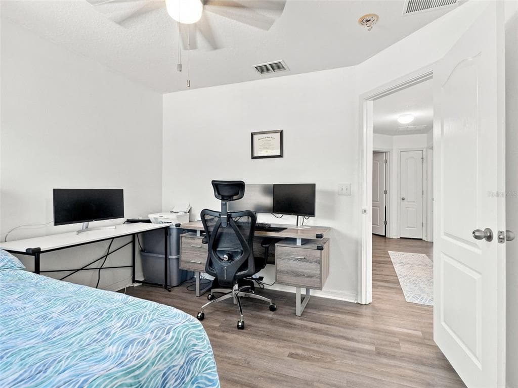 12607 CHENWOOD AVENUE photo 14