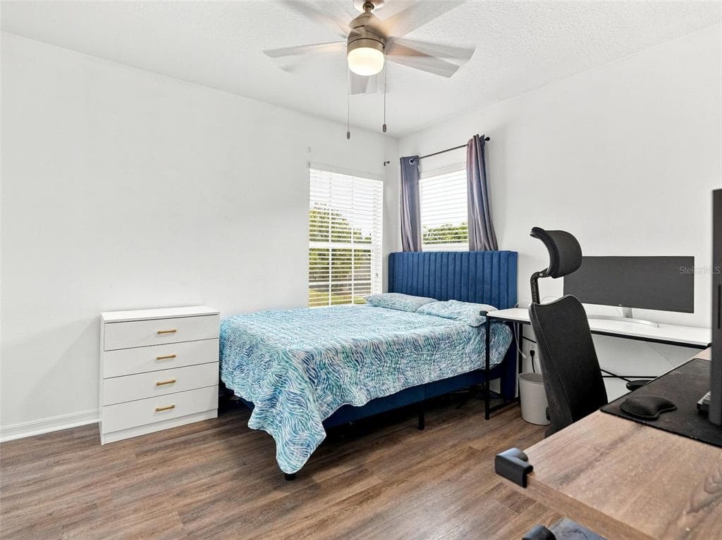 12607 CHENWOOD AVENUE photo 15