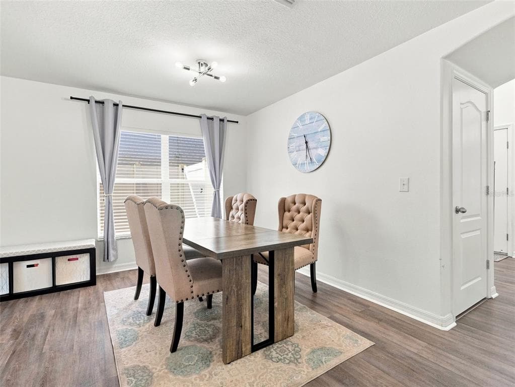 12607 CHENWOOD AVENUE photo 11