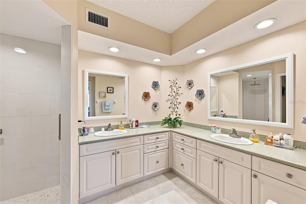 6450 SHORELINE DRIVE 9306 photo 25