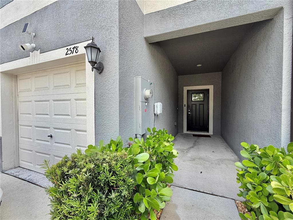 2578 CHARLAN COURT photo 3