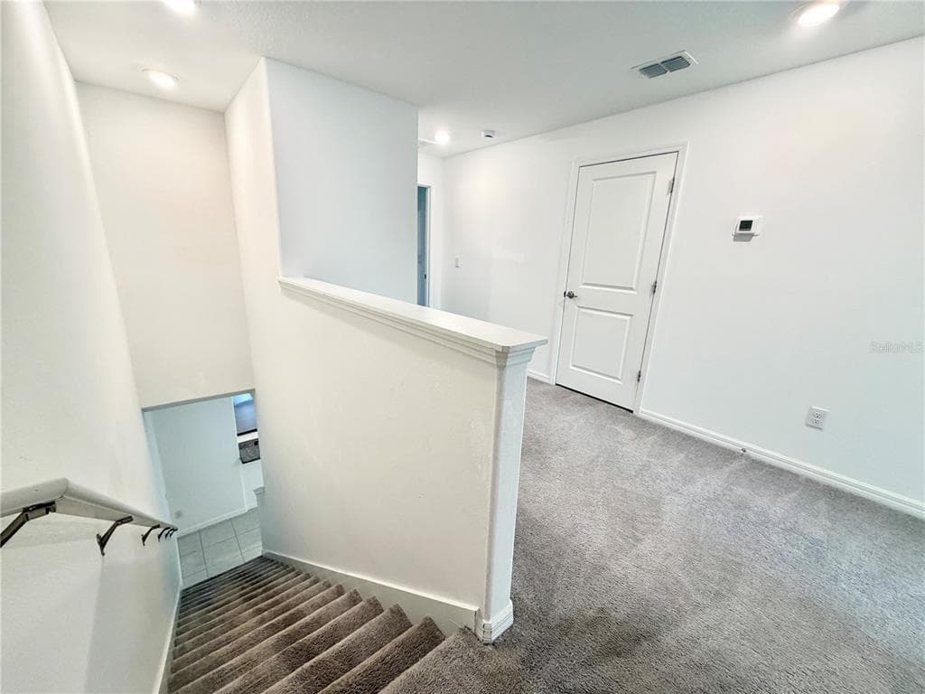 2578 CHARLAN COURT photo 20