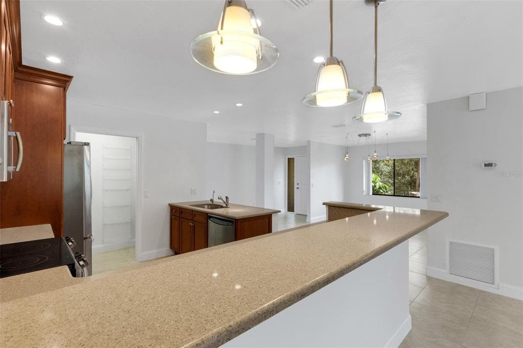 6462 WILD OAK BAY BOULEVARD 244 photo 17
