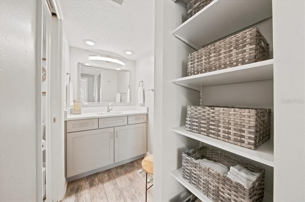 817 B BAHIA DEL SOL DRIVE 40 photo 17