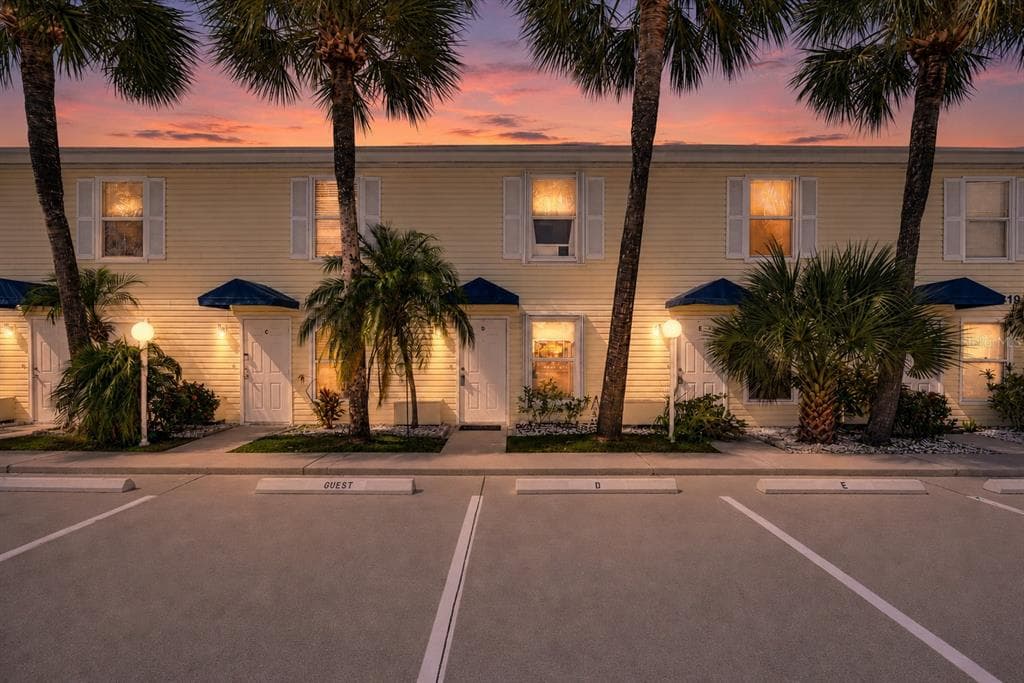 26310 RAMPART BOULEVARD 504 photo 1