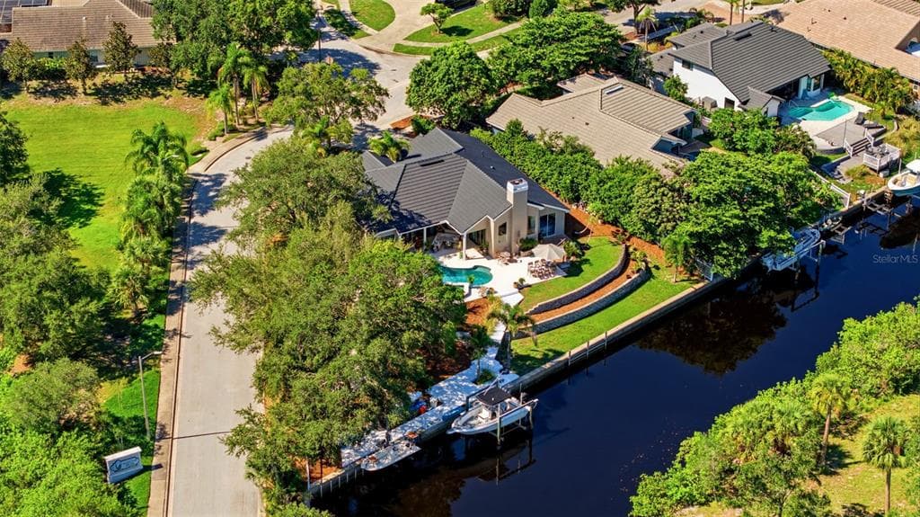 1102 MARINA DRIVE photo 5