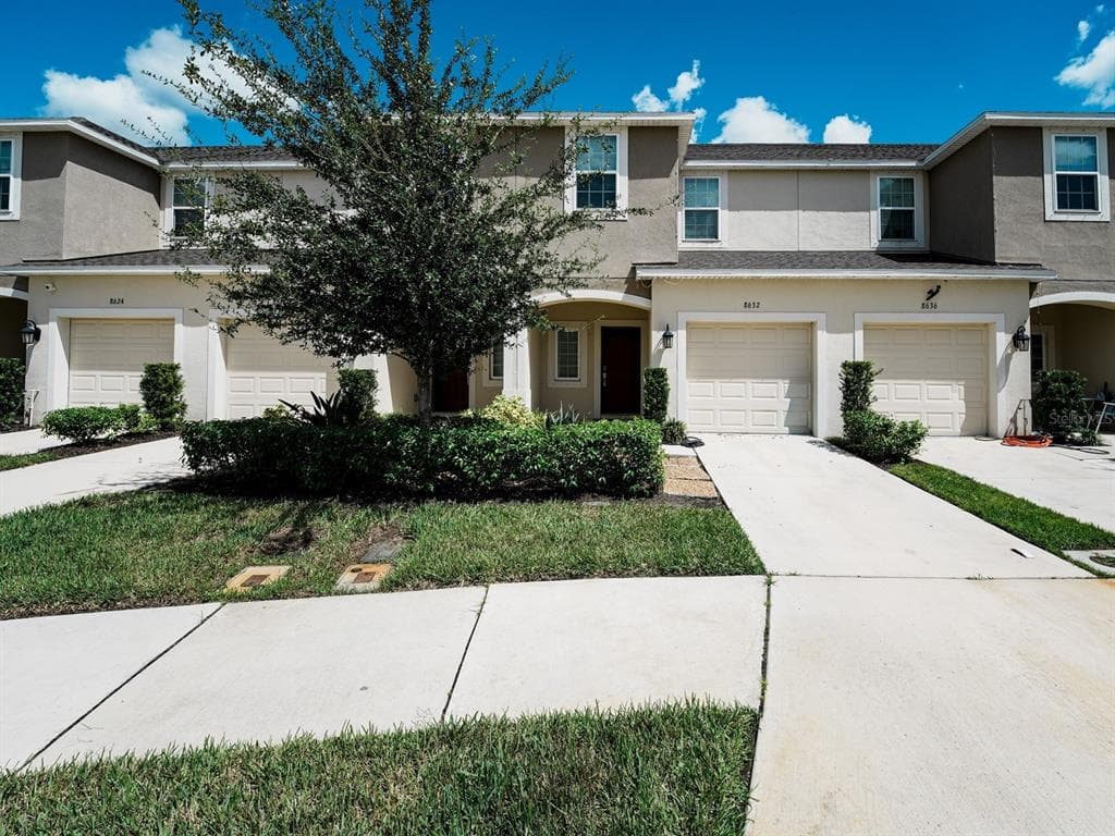 8632 LUNAR SKYE STREET photo 6