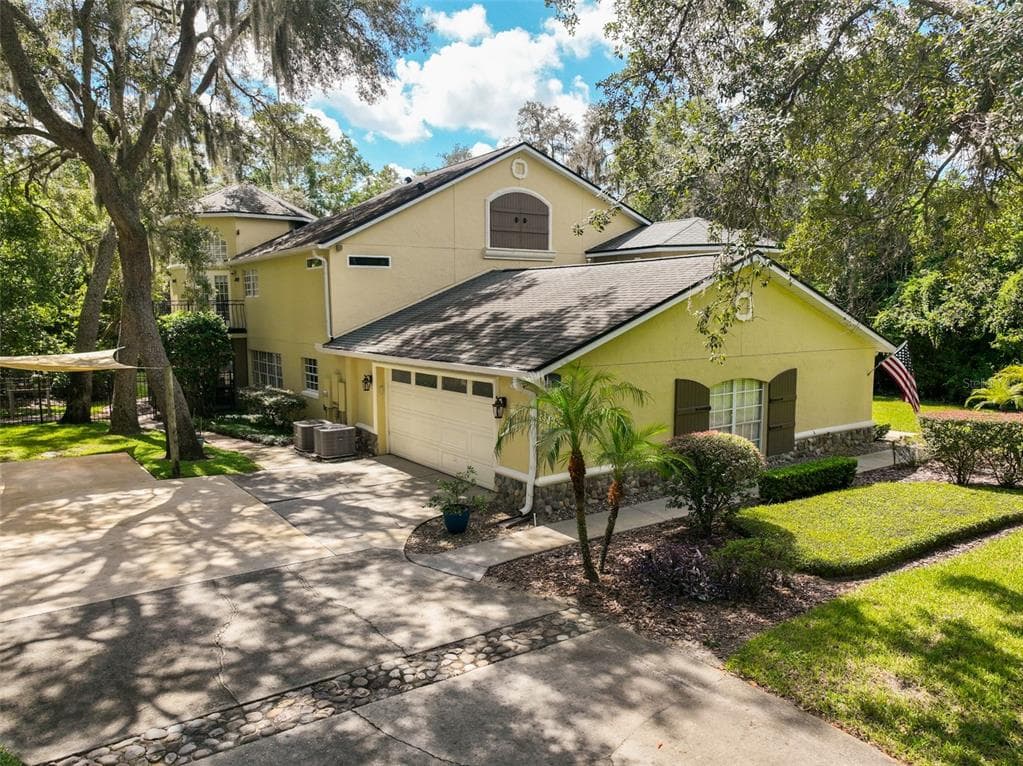 2261 POINSETTIA DRIVE photo 6