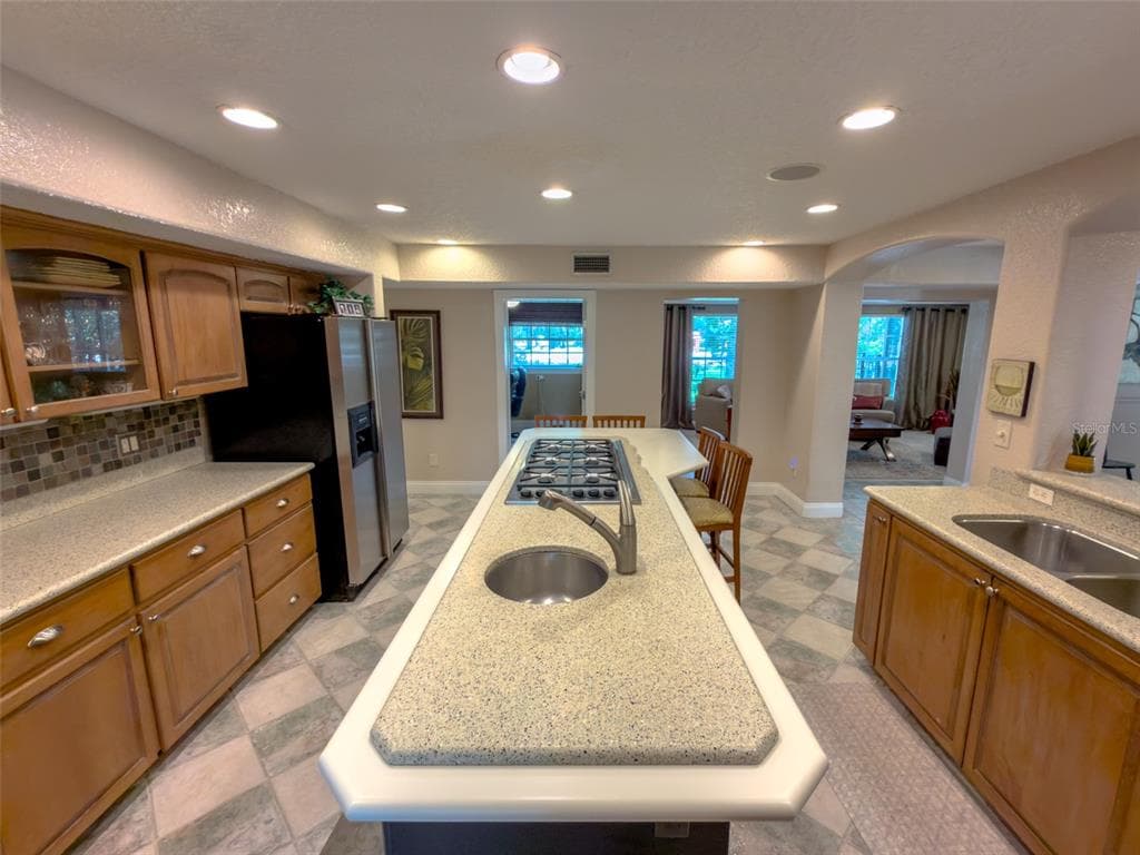 2261 POINSETTIA DRIVE photo 19