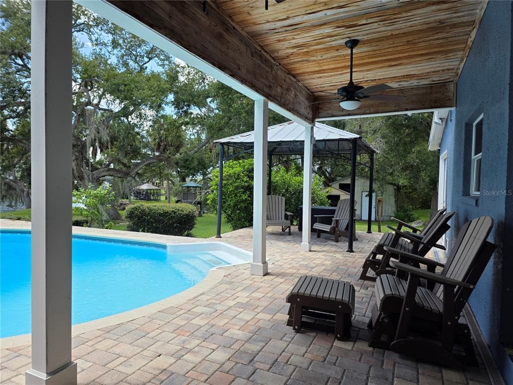 9303 ALICE LANE photo 24
