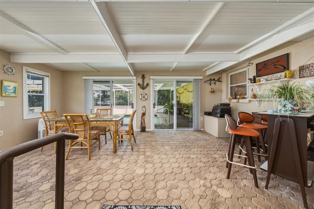 133 HOLLY AVENUE photo 23