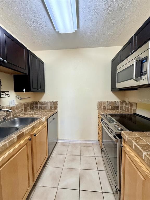 4784 BEACH DRIVE SE B photo 4
