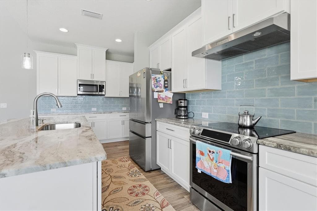 10686 KEARSARGE CIRCLE photo 18